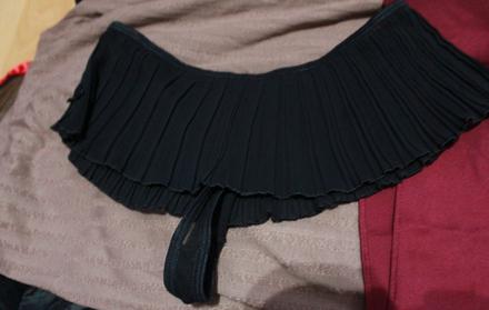 Nohavicky s maslickou a volanom, s