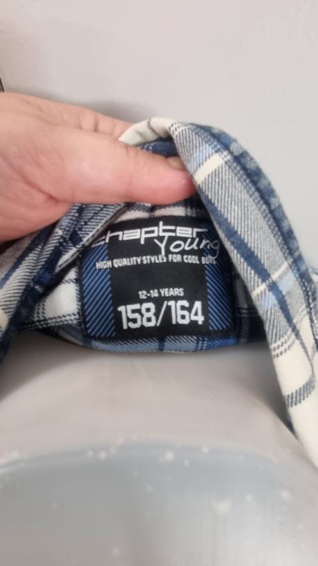 Kockovana kosela, chapter young,164