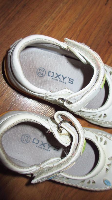 Kožené balerínky, 23