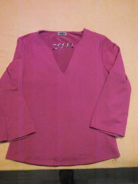 Tricko s retiazkou, s