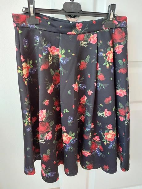 Damska sukna, gate,m