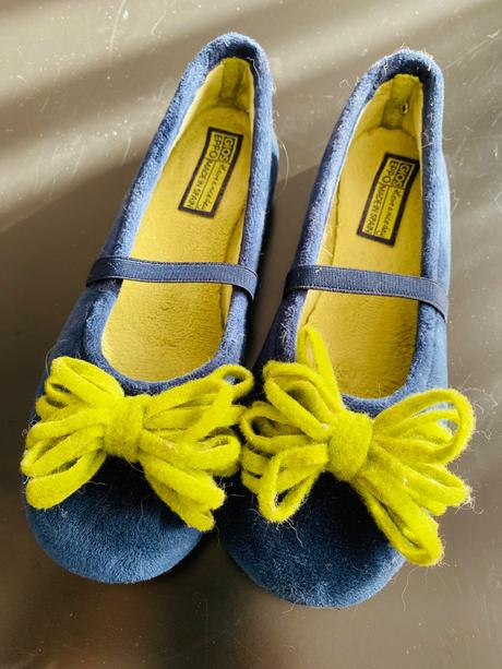 Dievčenské balerínky, 35