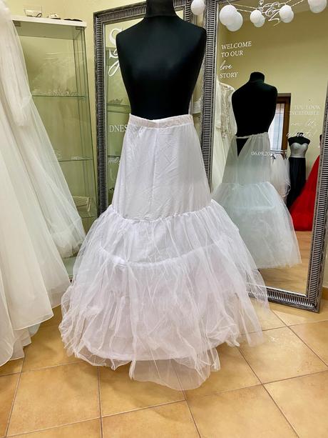 Spodnica pod šaty, l / m / xl