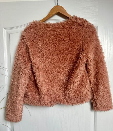 Krátka chlpatá bundička, h&m,s