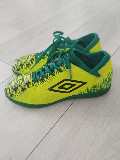 Halovky umbro, umbro,36