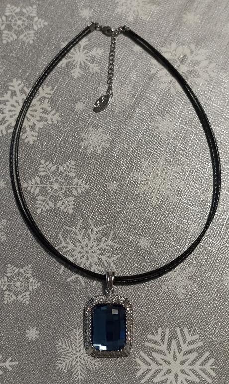 Náhrdelník kryštálový modrý obdĺžnik, 