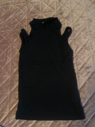 Čierne tričko, sinsay,s