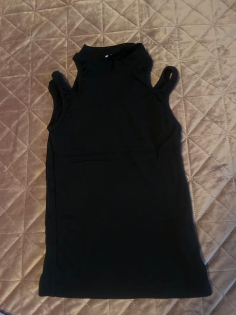 Čierne tričko, sinsay,s