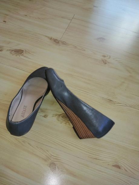 Šedé lodičky na platforme, 36