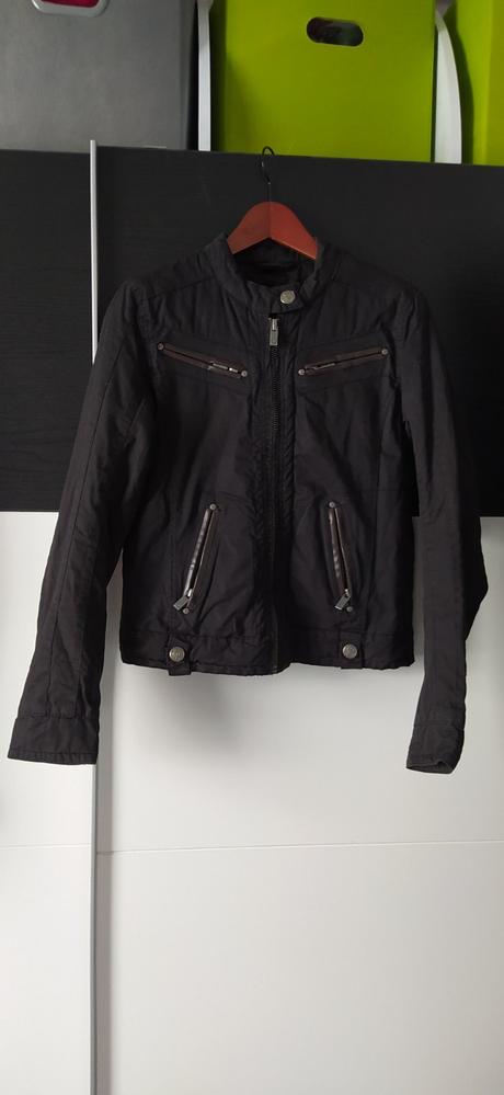 Bunda, colours of the world,m