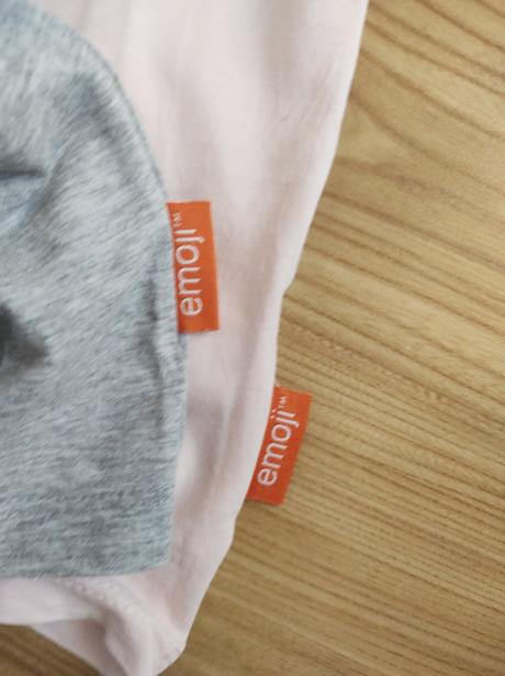 Tričká s premieňacími flitrami veľ.152, 152