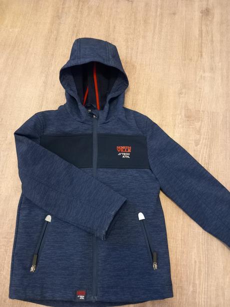 Softshelová bunda, 128