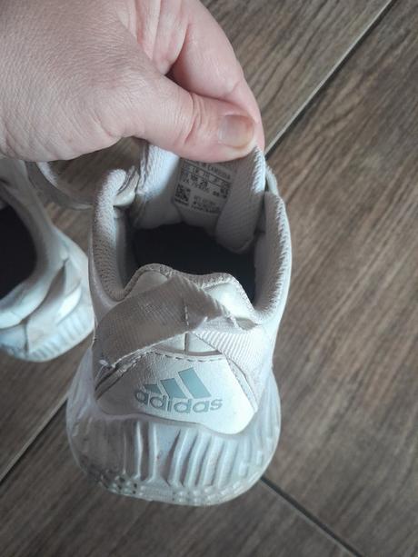 Tenisky, adidas,28
