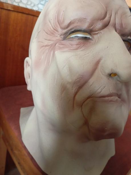 Silikónová gumenná maska,