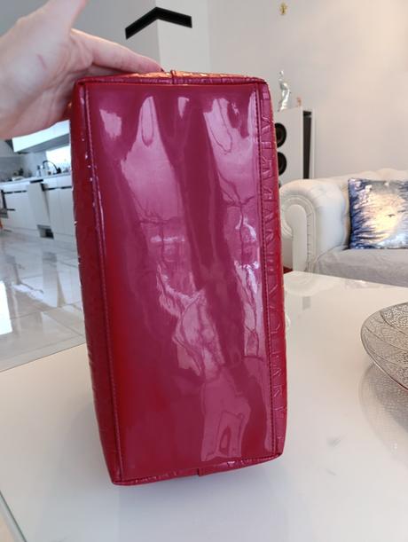 Armani kabelka do ruky, armani