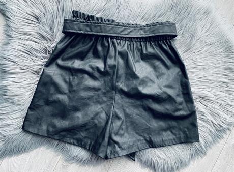 Koženkové kraťasy pink woman, s