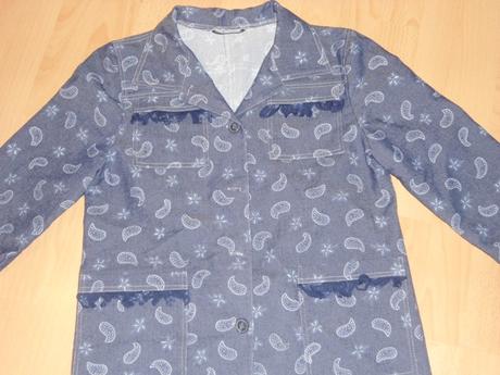 Tmavomodry kabatik, 170