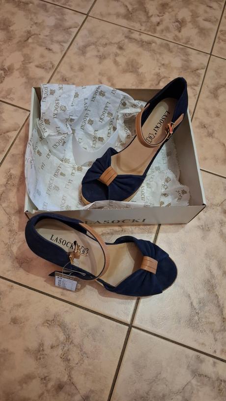 Letne sandale, lasocki,40
