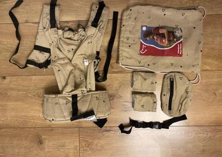 Ergonomický nosič, moyo