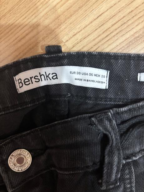 Nohavice bershka, bershka,38