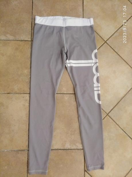 Sive dámske leginy, s