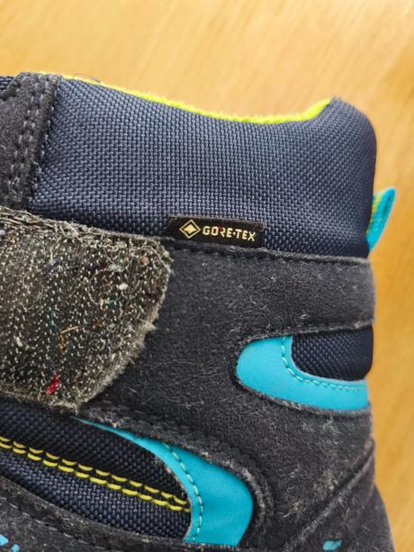 Goretex, superfit,36