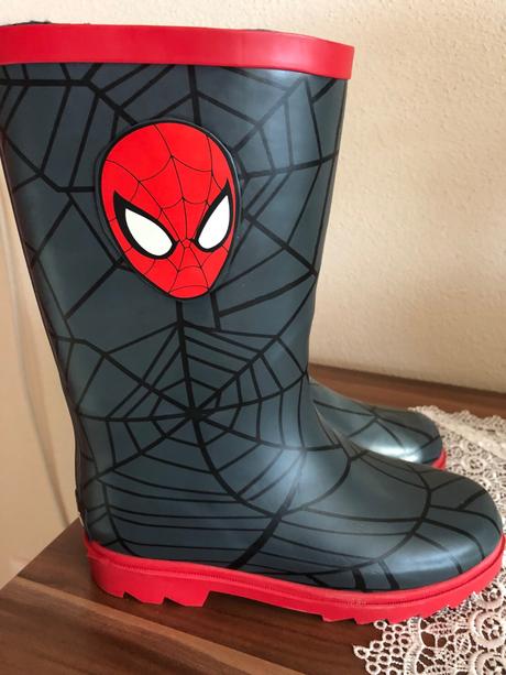 Spiderman gumaky, george,34