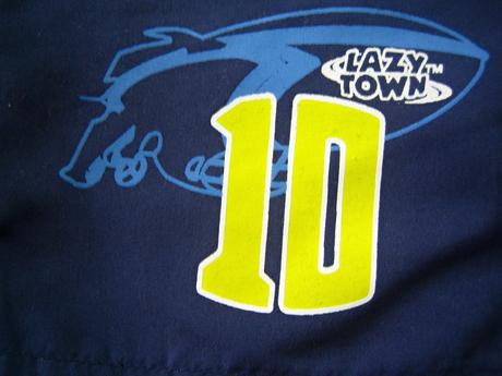 Nenosené šortky, 116