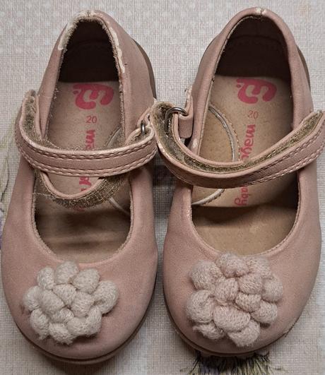 Dievčenské balerínky, 20