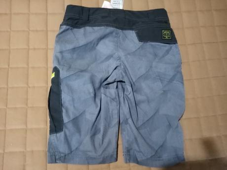 Šortky, decathlon,128