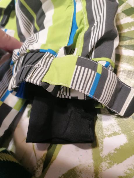 Lyžiarska bunda s čiapkou, s