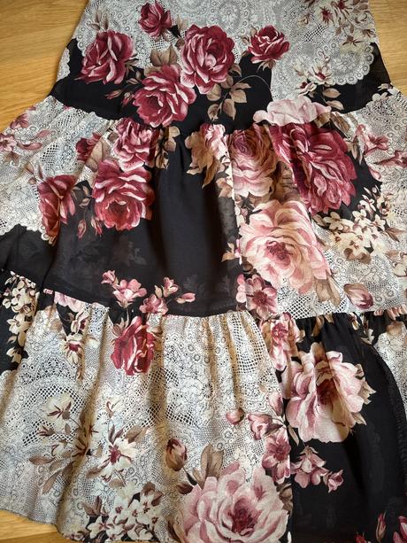 Elegantná sukňa., wallis,40