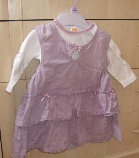 Elegantné šaty s body a capačkami, mini mode,68