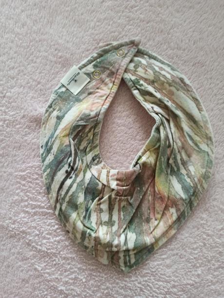 Podbradník, elodie details