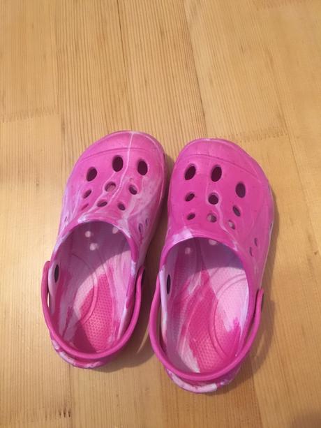 Kroksy a šľapky, 29