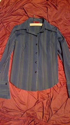 Dámska slušivá blúzka, m