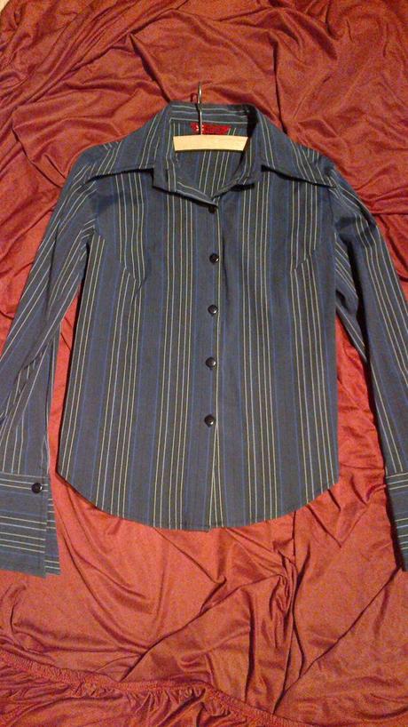 Dámska slušivá blúzka, m