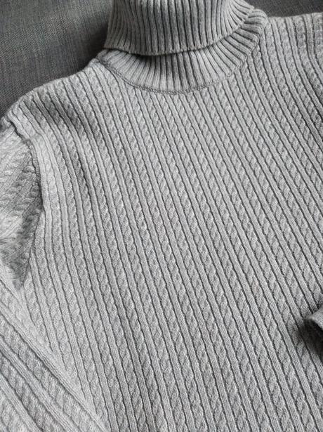 Sivý pletený rolák, c&a,s