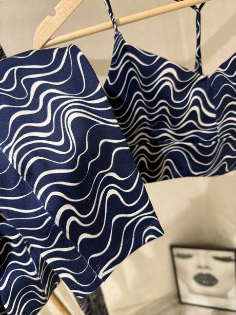 Suprava other&stories, s