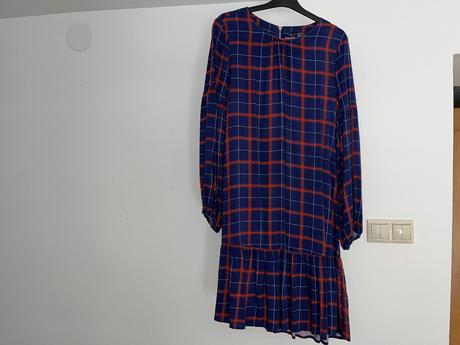 Tehotenské šaty, l