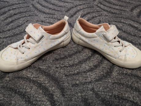 Botasky, reserved,36