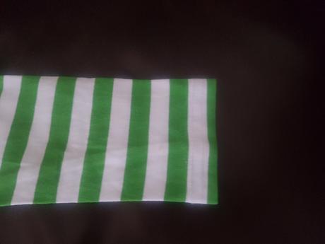 Pásikavé tričko pískacie, č. 98, 98