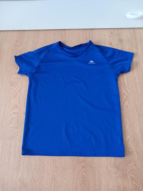 Tričko quechua, decathlon,152