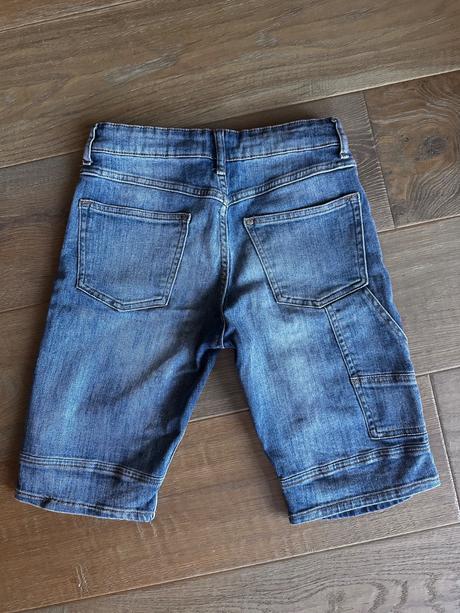 Kraťase trojštvrťové denim, 9-10 r., h&m,140