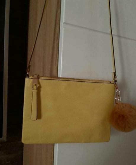 Kabelku kupovaný h&m, h&m