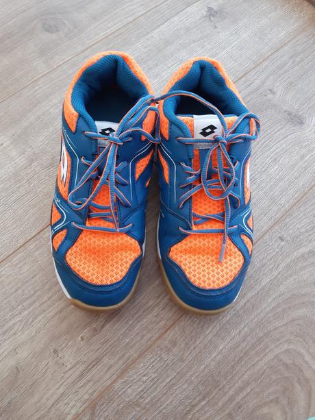 Chlapčenské halové topánky, lotto,37