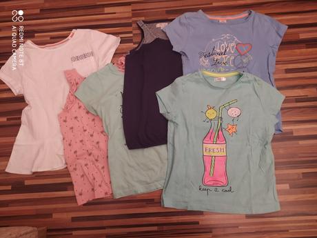 Balík dievčenských triciek, 104–116