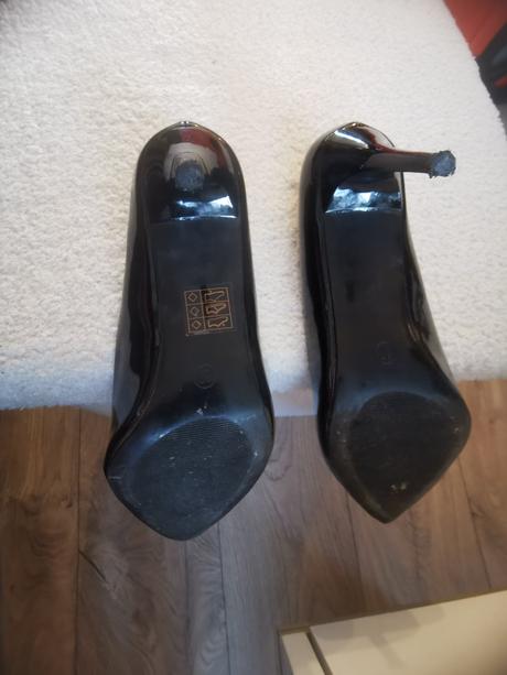 Lodičky lesklé čierne, 37