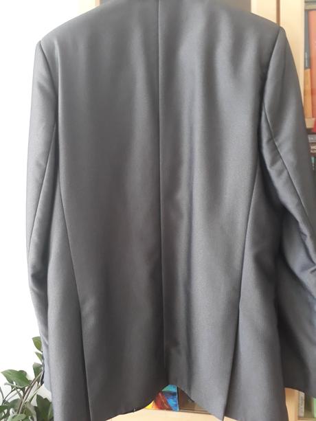 Pánsky oblek sedy 182 /48 jemne leskly, 48