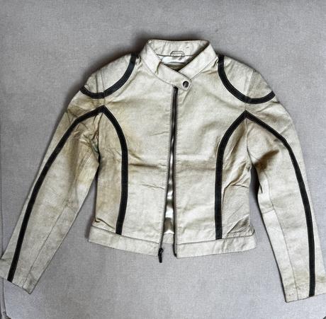 Predám koženú bundu krémovej farby z brúsenej kože, s